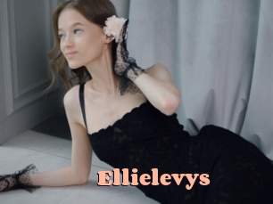 ellielevys Chatte Rasée
