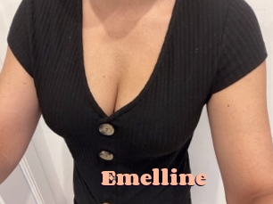 emelline Chatte Rasée
