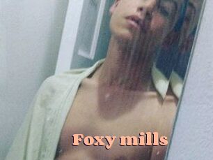 Foxy_mills Chatte Rasée
