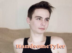 HandsomeTyler Chatte Rasée