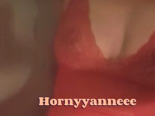 Hornyyanneee