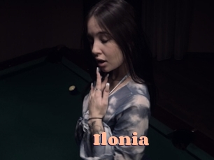 ilonia Chatte Rasée