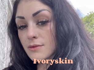 ivoryskin Chatte Rasée