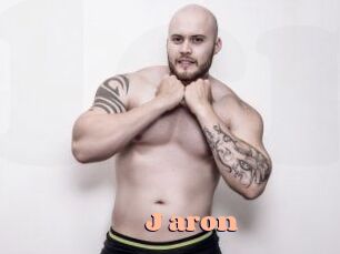 j_aron Chatte Rasée