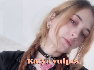 Katya_vulpes Chatte Rasée