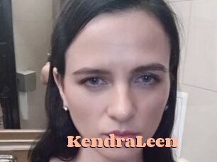 KendraLeen Chatte Rasée
