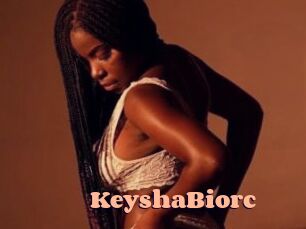 KeyshaBiorc Chatte Rasée
