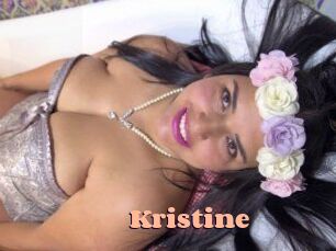 Kristine Chatte Rasée