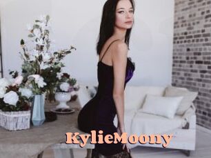 KylieMoony