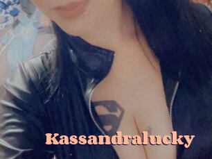 kassandralucky Chatte Rasée