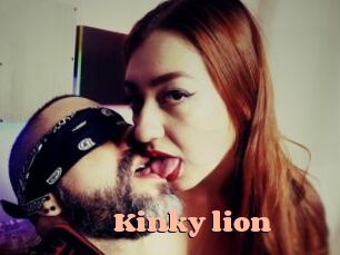 Kinky_lion