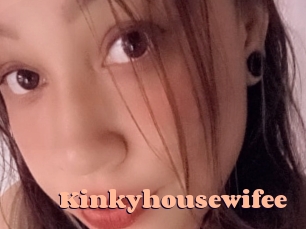 Kinkyhousewifee