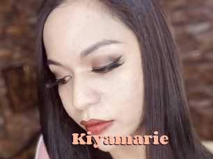kiyamarie Chatte Rasée