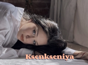 ksenkseniya Chatte Rasée