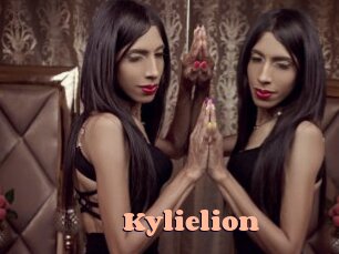 kylielion Chatte Rasée