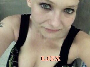 LJEX Chatte Rasée