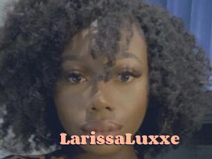LarissaLuxxe