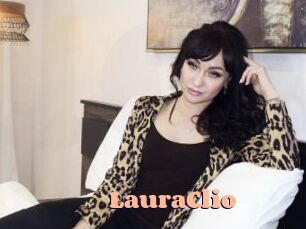 LauraClio Chatte Rasée