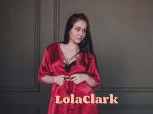 LolaClark Chatte Rasée