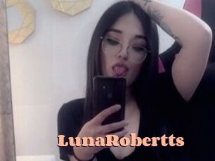 LunaRobertts Chatte Rasée