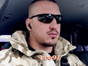 leo92 Chatte Rasée