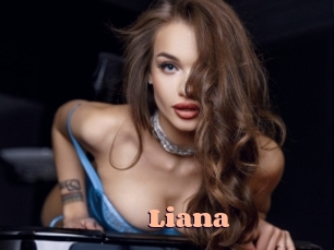 liana Chatte Rasée