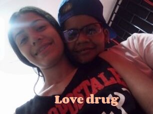 love_drug Chatte Rasée