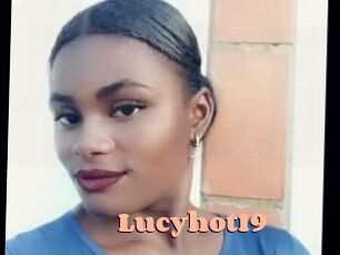 lucyhot19 Chatte Rasée