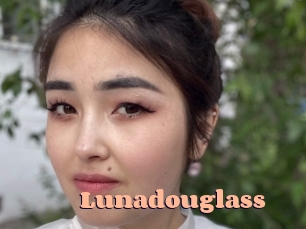 Lunadouglass