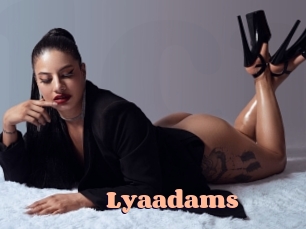 lyaadams Chatte Rasée