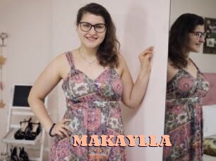 MAKAYLLA Chatte Rasée