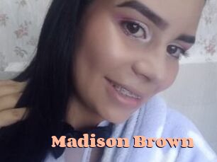 Madison_Brown Chatte Rasée