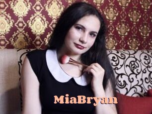 MiaBryan Chatte Rasée
