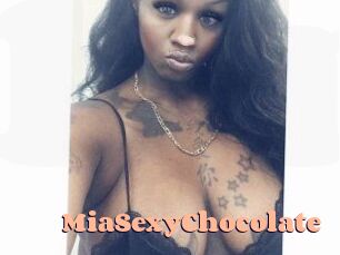 MiaSexyChocolate Chatte Rasée