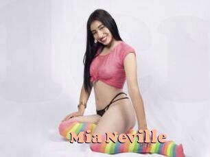 Mia_Neville Chatte Rasée