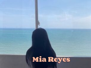 Mia_Reyes Chatte Rasée