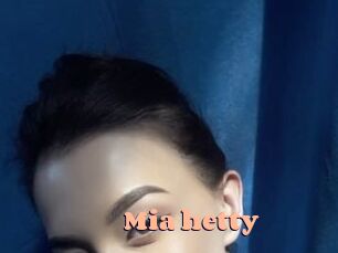 Mia_hetty