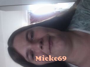 Mieke69