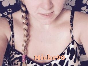 Mieke90 Chatte Rasée