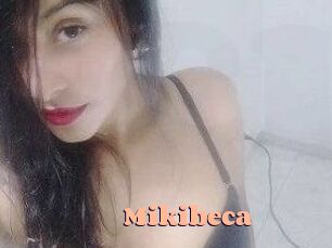 Miki_beca Chatte Rasée