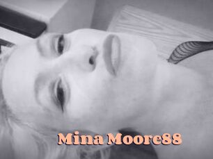 Mina_Moore88 Chatte Rasée