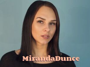 MirandaDunce Chatte Rasée