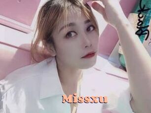 Missxu Chatte Rasée
