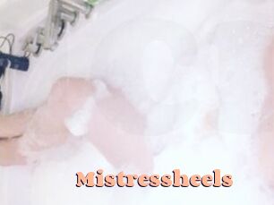 Mistressheels Chatte Rasée