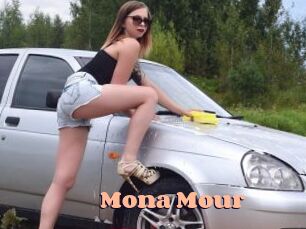 Mona_Mour