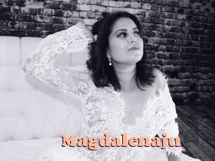magdalenaju Chatte Rasée