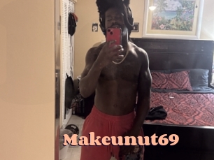 makeunut69 Chatte Rasée