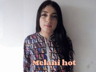Melani_hot