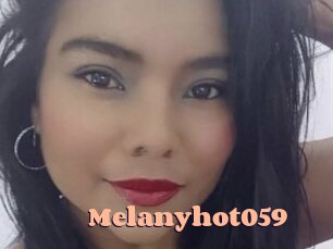 Melanyhot059