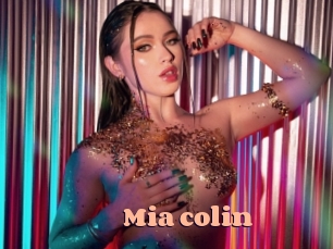 Mia_colin